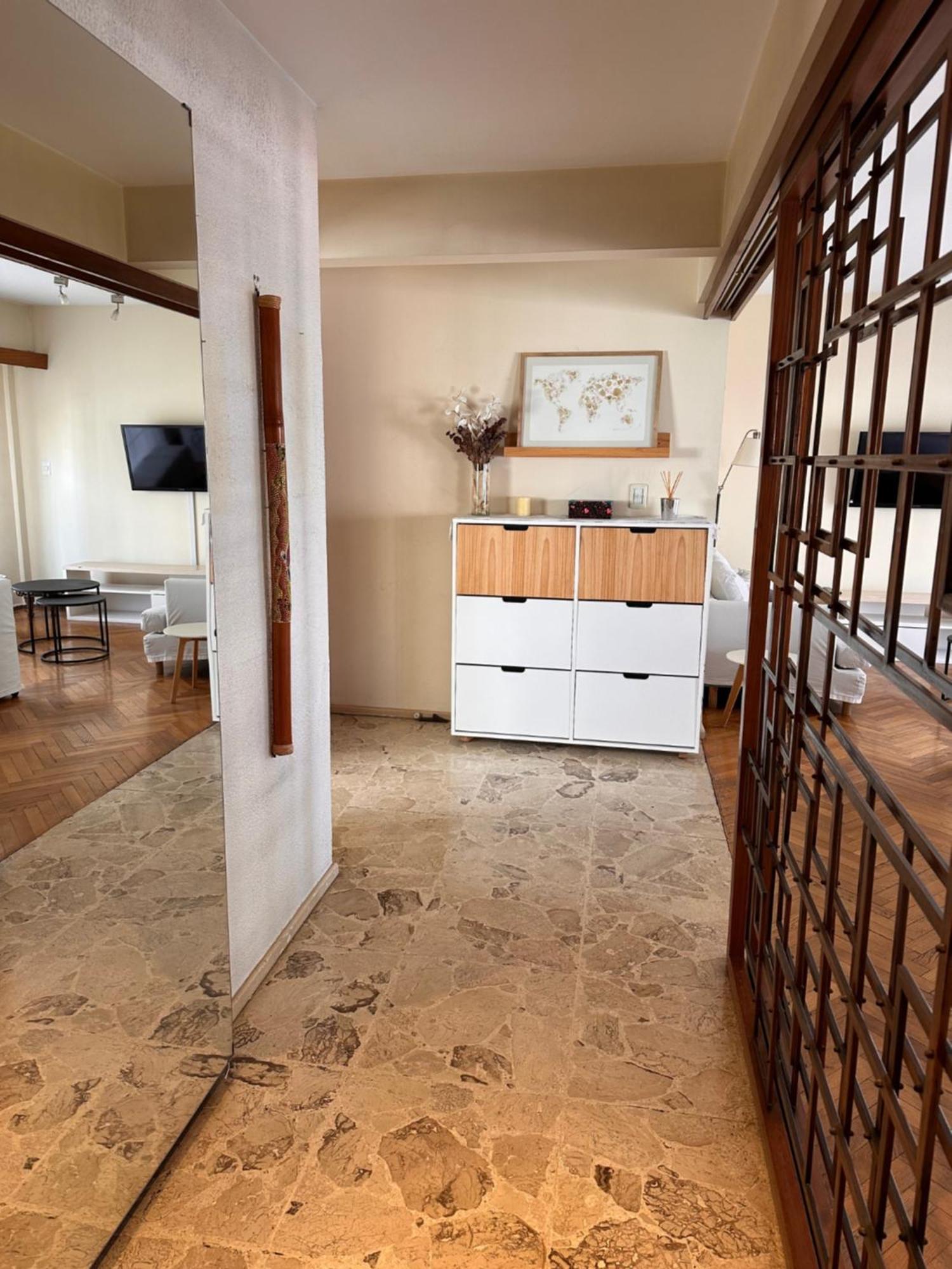 Great Apartment In Recoleta - Buenos Aires — Photos 1